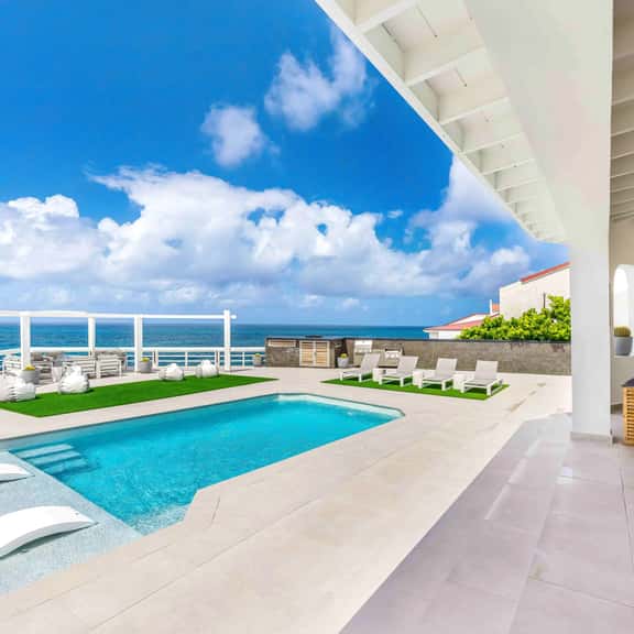 La Villa Salée 4BR - Image 1