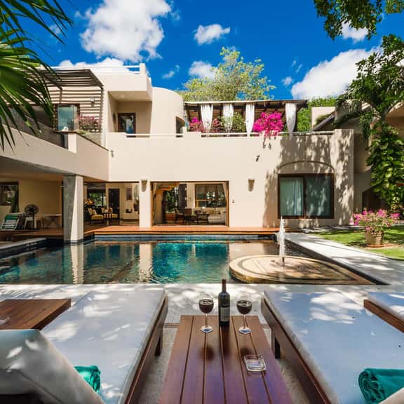 Quinta Clara 4BR - Image 1