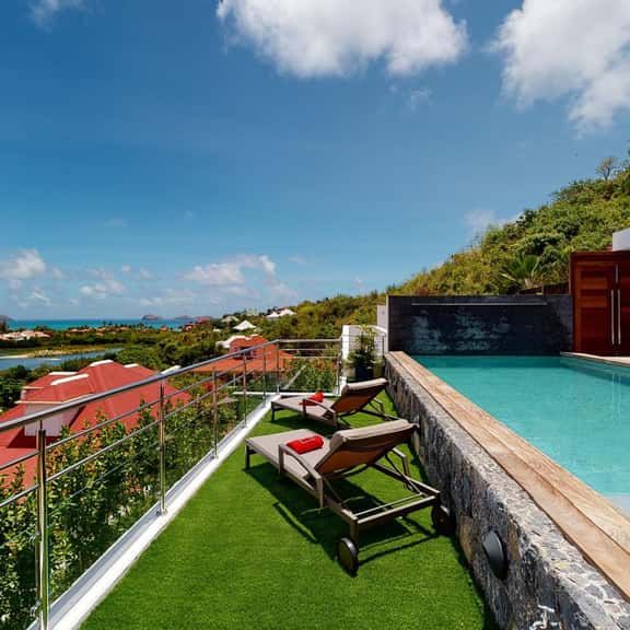 Fun And Sun 3BR - Image 1