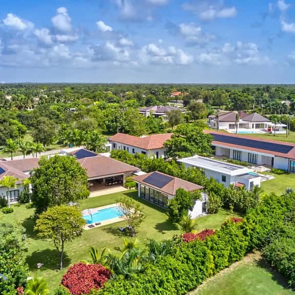 Villa Porton - Image 1