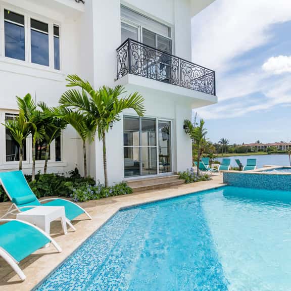 Villa Paraiso - Image 1