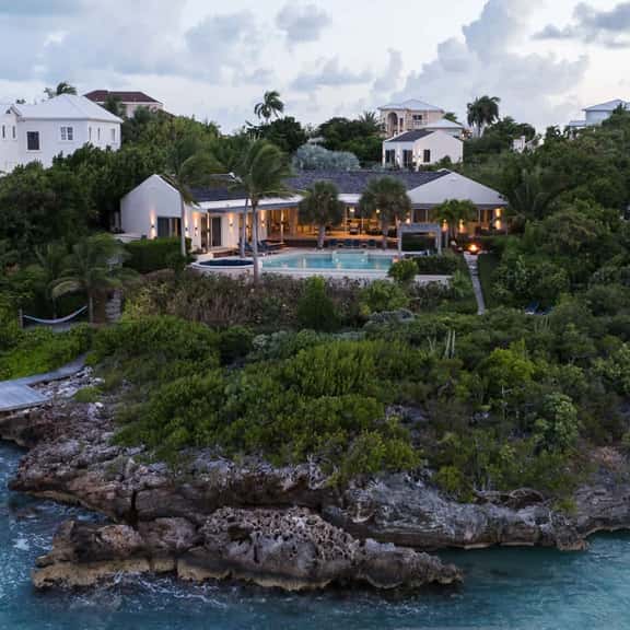 Villa Alinna - Image 1