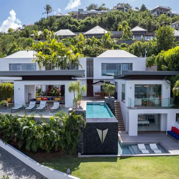 Villa Wings - Image 1