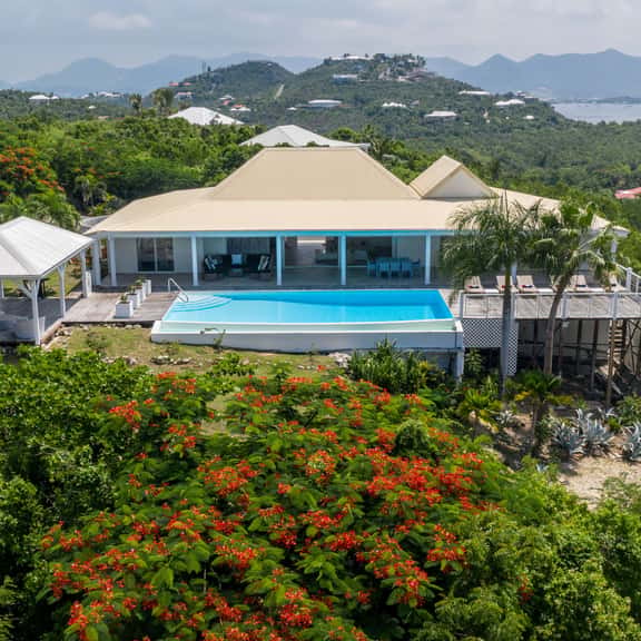 Villa Callisto 3BR - Image 1
