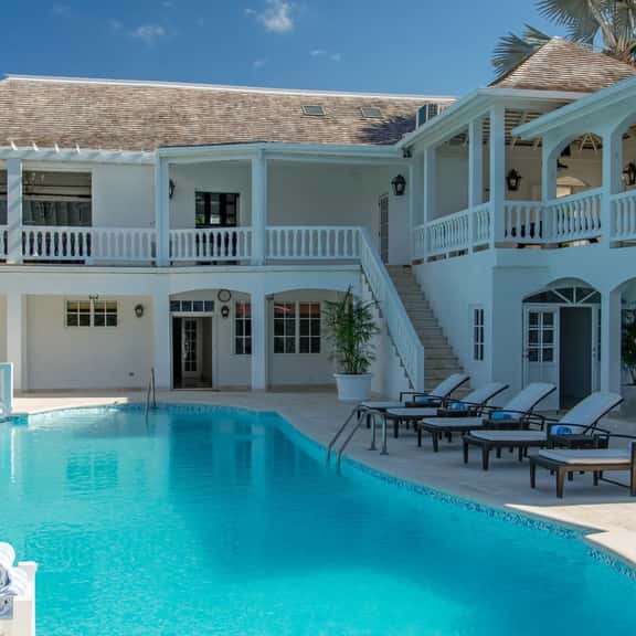 Villa Amana 10BR, TC - Image 1