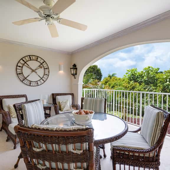 Royal Apartment 222 - Image 1