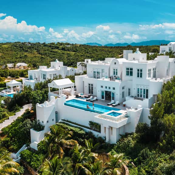 Shore Villa - Image 1