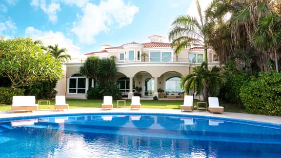 Bianca - Cancun - Image 2