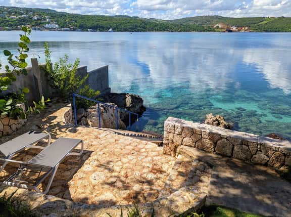 Sea Haven 3BR - Image 3