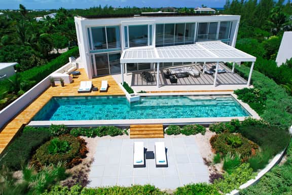 Villa Bash - Image 2
