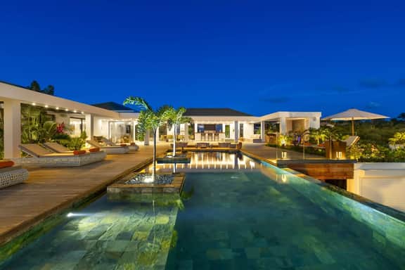Nuit Jade 4BR - Image 3