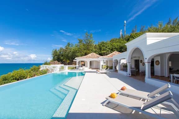 Villa Agama 3BR - Image 2
