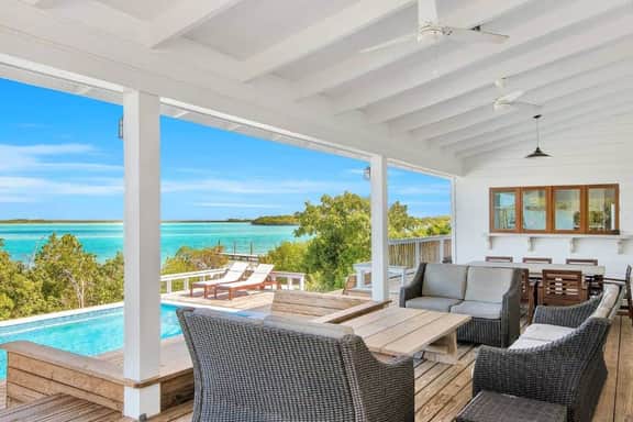 Surf House - Image 3