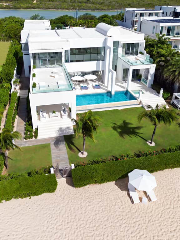 The Coastal House - Image 3