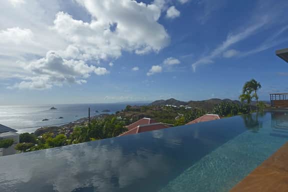 Villa Edunia 4BR - Image 3