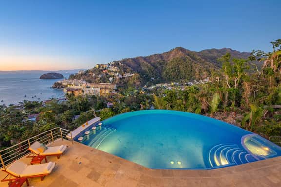 Villa Magnifico 10BR - Image 3