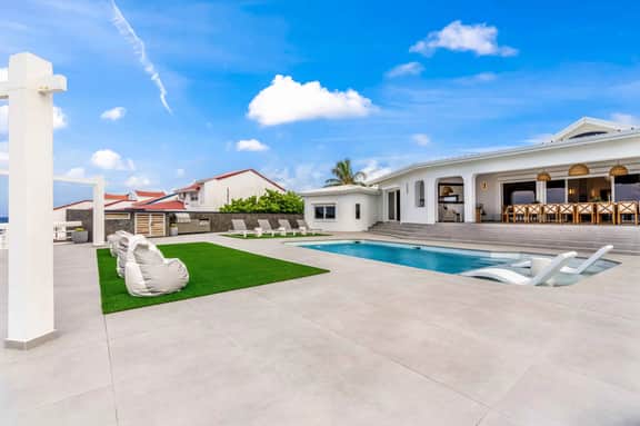 La Villa Salée 4BR - Image 3