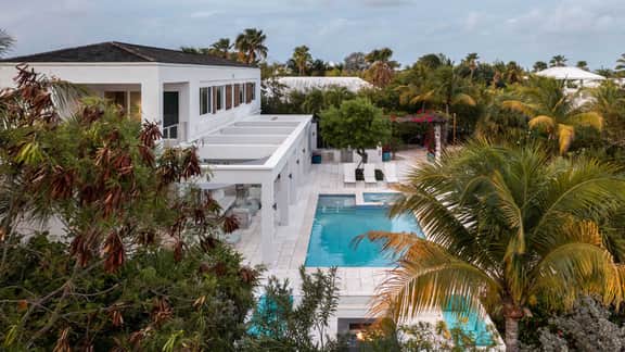 Turquoise Villa - Image 4