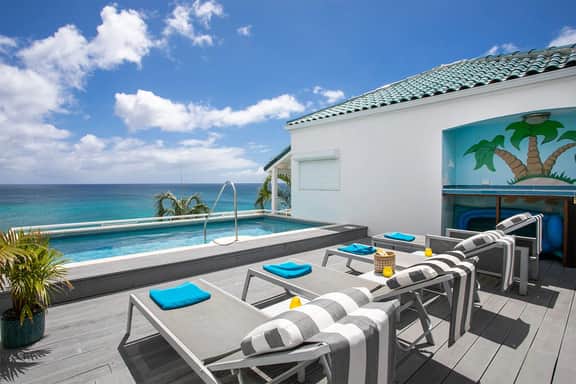 Condo Sea Esta 3BR - Image 3