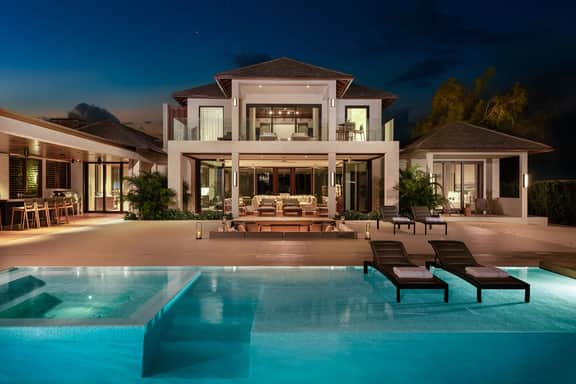 Vision Beach - Image 5
