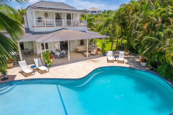 Villa Rosa 3BR - Image 2