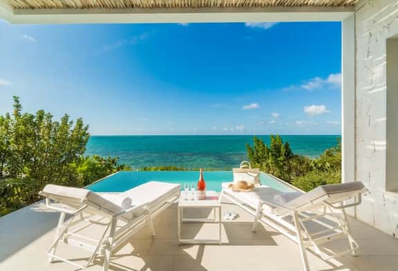 Oceanfront One Bedroom - Image 5