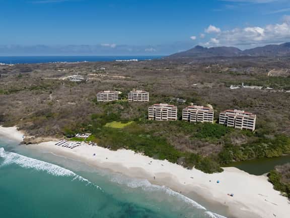 Condo Cuenco - Image 2