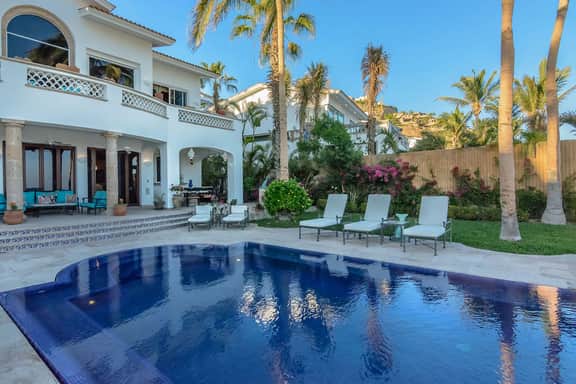 Villa Costa Dorada - Image 2