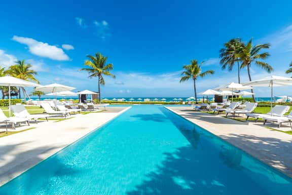 Hotel Grace Bay One Bedroom Suite - Image 5