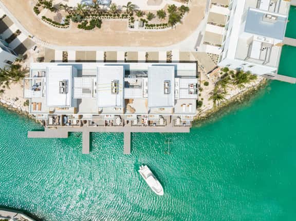2BR Luxury Boathouse + Terrace - Image 4