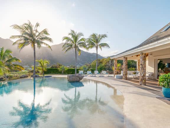 Villa La Roche Dans L’eau - Image 3